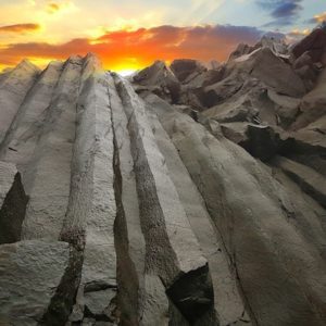 石灰岩になった砂丘。バハマ諸島・サンサルバドル島の斜交葉理
