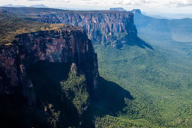 地上と断絶された世界最後の秘境。南米ベネズエラのギアナ高地