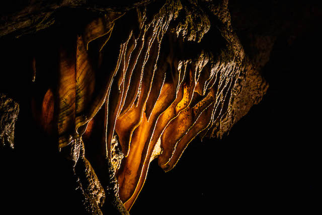 鍾乳石が織りなす美しい地底世界。バージニア州・ルーレイ洞窟