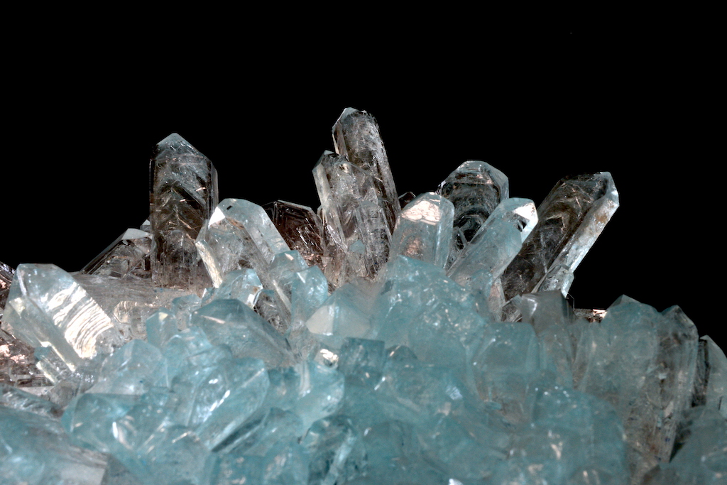ビフォスファマイト（リン酸二水素アンモニウム）の人工結晶