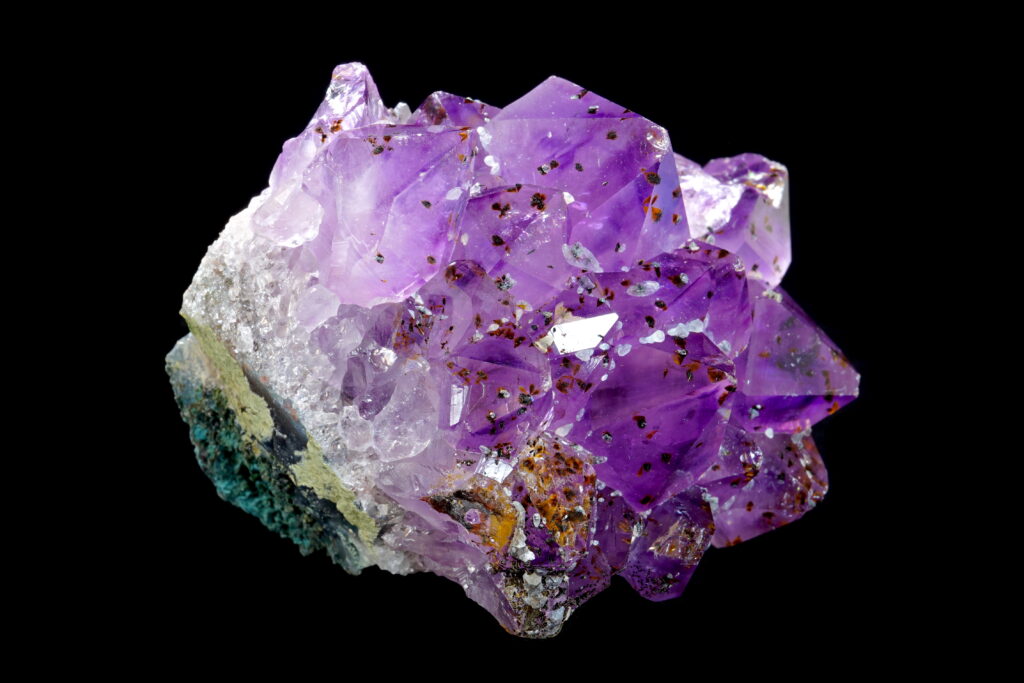 紫水晶（アメシスト）Amethyst：鉱物のふしぎ Vol. 1