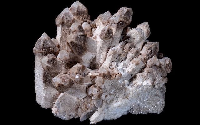 「キノコの化石じゃありません！」松茸水晶、またの名をセプタークォーツ